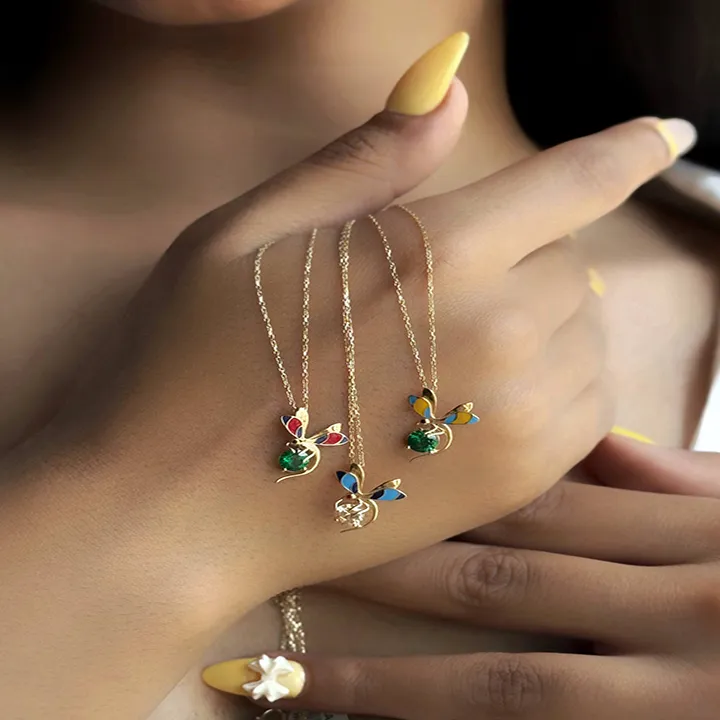 آویز لوکس طرح گردنبند سنجاقک