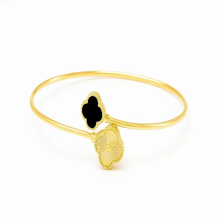 بنگل طلا زنانه طرح ونکلیف صدفی سیاه