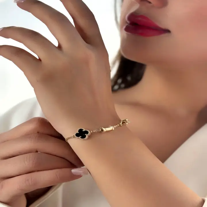 دستبند گلفام Gulfam bracelet