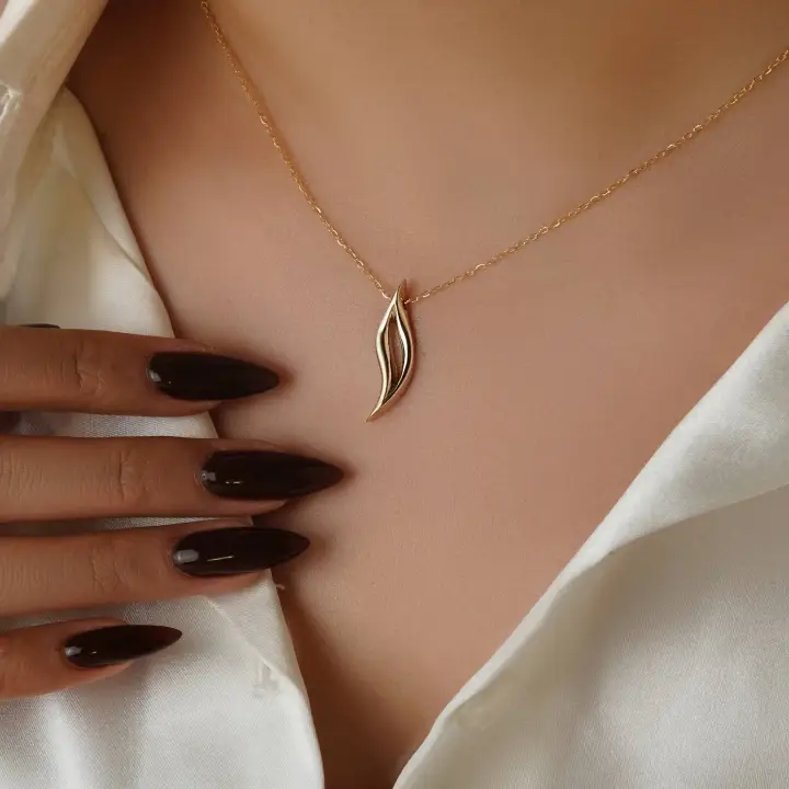 گردنبند دوریکا با زنجیر ۴۵ سانت Dorica necklace with 45 cm chain