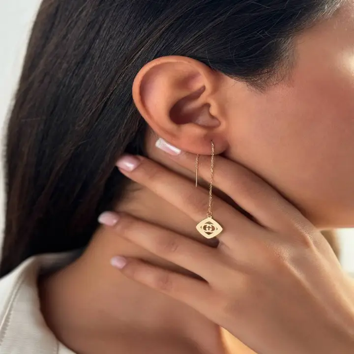 گوشواره بخیه گوچی thread-gucci-earring